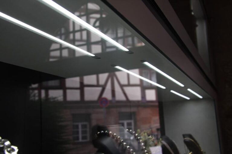 LED Technik im Ladenbau